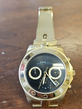 Marc Jacobs Gold Tone Black Dial Chronograph Watch